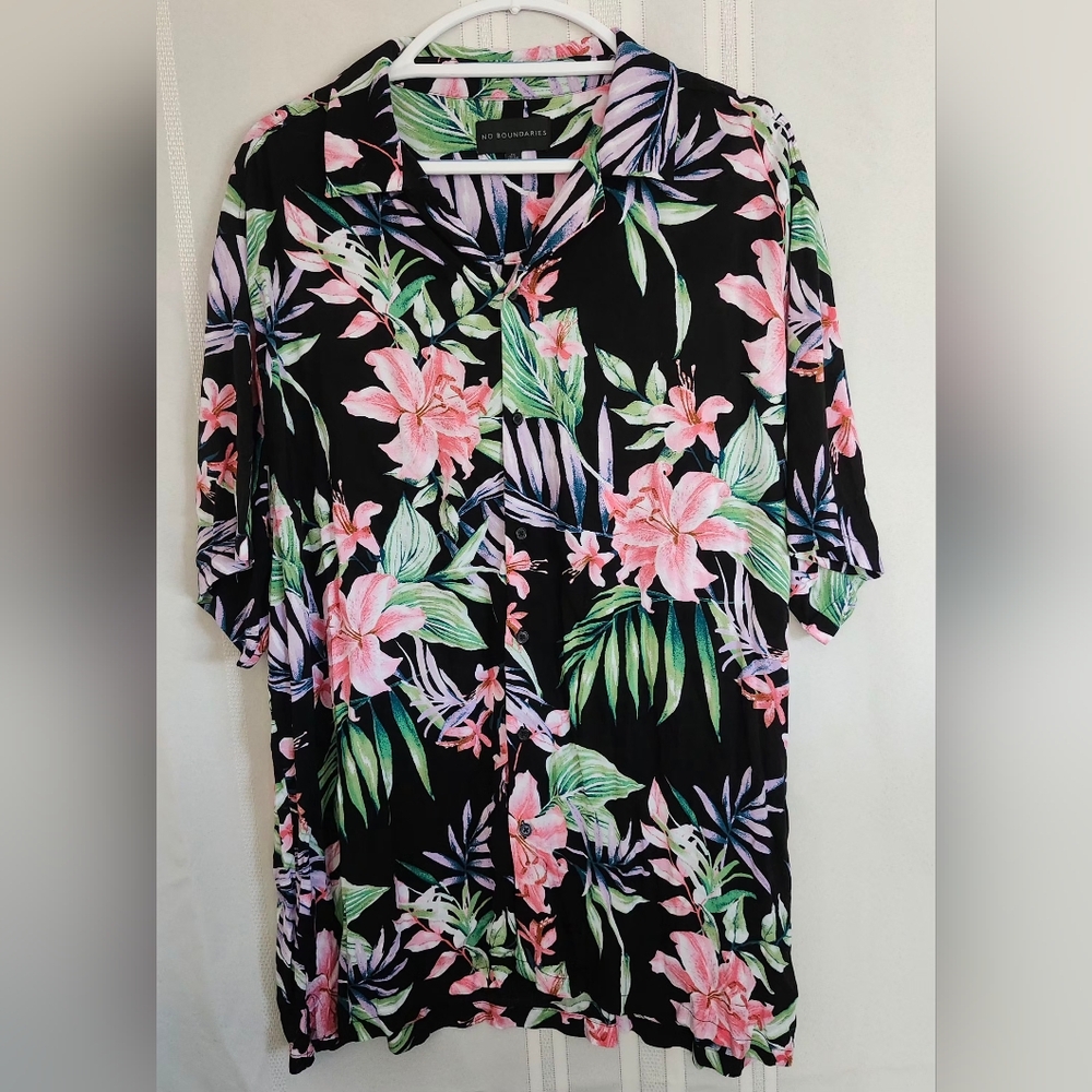 No Boundaries Black Floral Dress Shirt